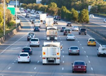 Diesel drivers ‘should pay up to £800 more in road tax’