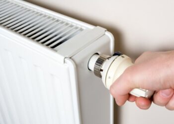 Heat networks should be regulated, says competition watchdog