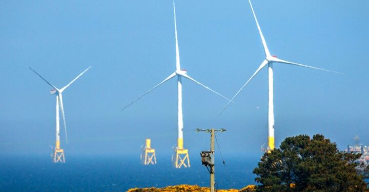 Crown Estate to lease Scottish seabed to offshore wind developers