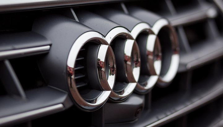 Audi aims for 800000 electric and hybrid auto sales in 2025