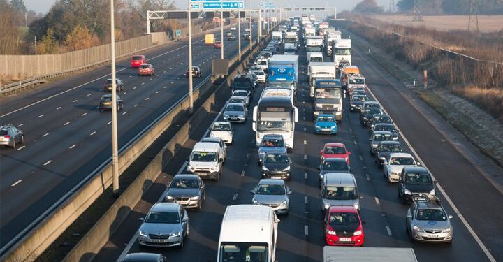 UK mayors call for ban on diesel and petrol cars by 2030