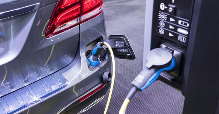 Scotland plugs £700k into greener cars for housing associations