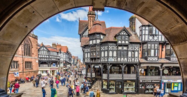 UK announces £9.75m cash boost for councils to clean up high streets