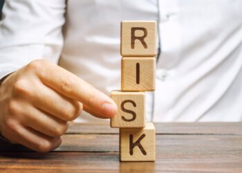 Moody’s buys majority stake in climate risk data company
