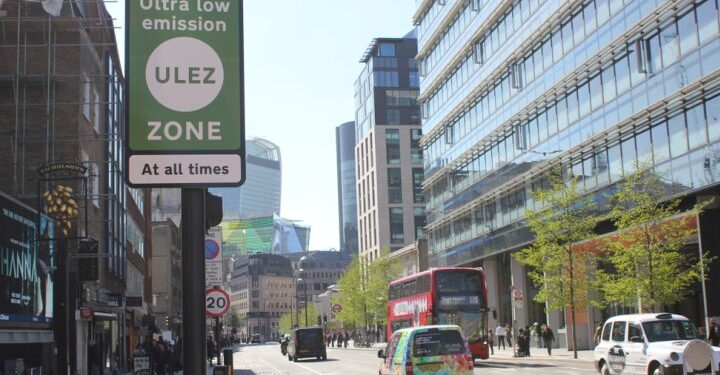 ULEZ: Polluting car charge cuts London’s toxic fumes by a third