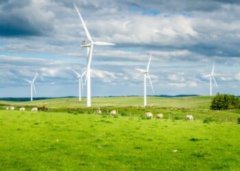 UK becomes seventh most attractive nation for renewable investment