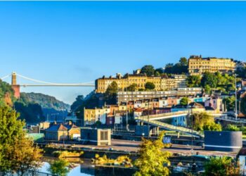 Bristol could become first city in UK to ban diesel vehicles