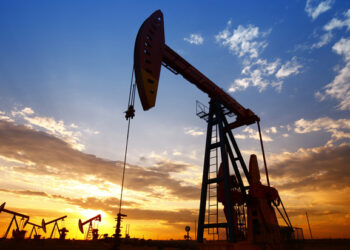 Crude oil price forecast to fall in the first half of 2020