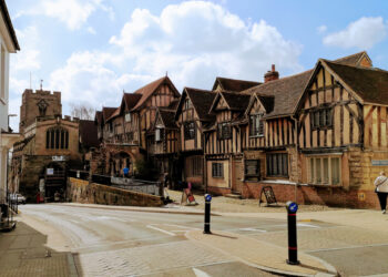Residents of Warwick to be given referendum on climate change tax rise