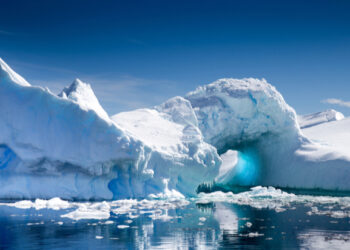 Antartica’s temperature exceeds 20°C for first time since records began