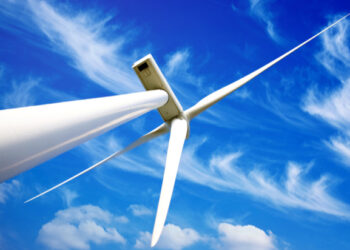 Covid-19 brings Spanish wind jobs to a halt