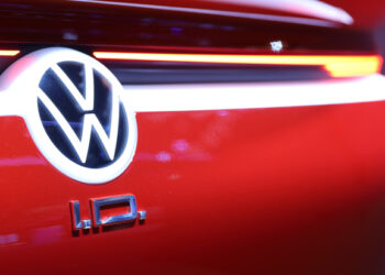 Centrica and VW sign partnership to provide domestic EV charging solutions