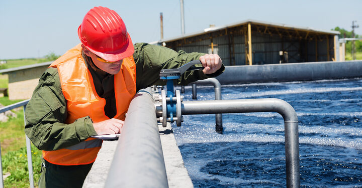 UK water industry pledges to reach net zero by 2030