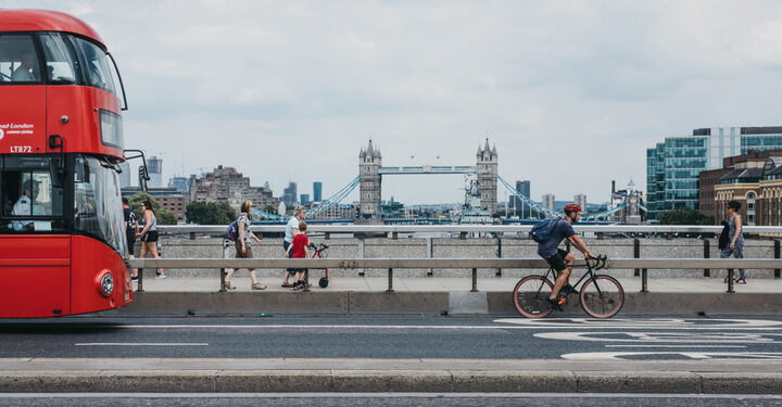 UK to spend £2bn to create ‘new era of cycling and walking’