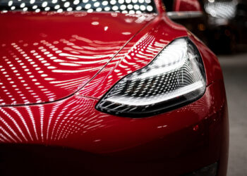 Tesla announces application for licence to generate electricity