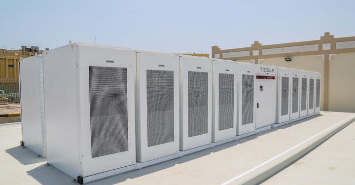 Qatar launches ‘first of its kind’ energy storage project using Tesla batteries
