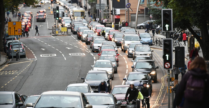 Working from home two days a week could ‘help the UK avoid 143 million of tonnes of CO2’