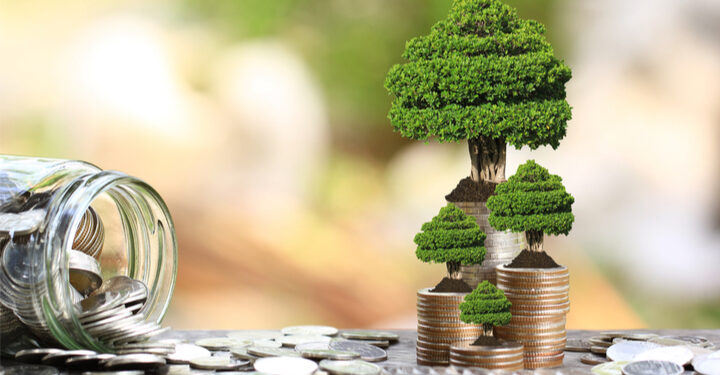 Financial Conduct Authority to introduce landmark climate risk reporting in 2022