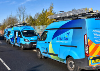 British Gas engineers start five-day strike over pay and conditions