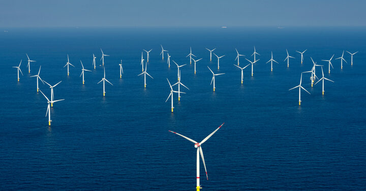 Renewables generated more electricity than fossils fuels in 2020