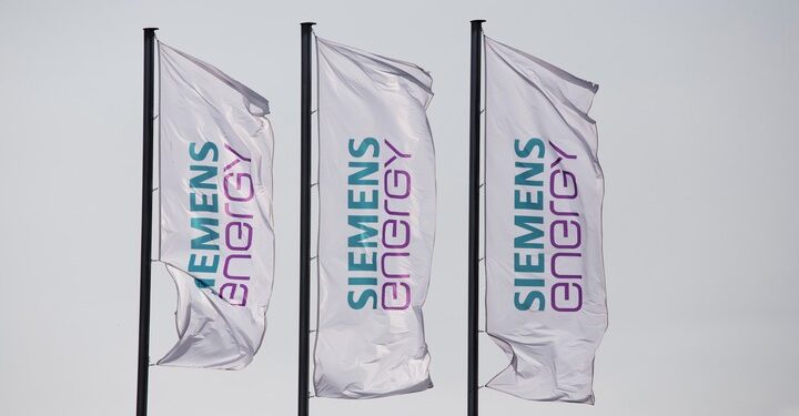 Siemens Energy to cut 7,800 gas and power jobs to reduce costs