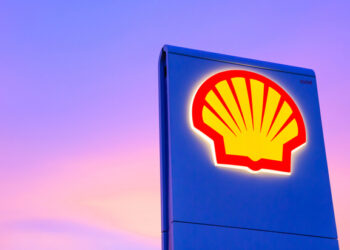 Royal Dutch Shell reports 21 billion dollar loss