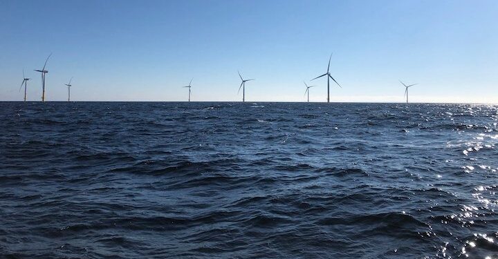 Equinor, RWE and Hydro team up for offshore wind bid in Norway