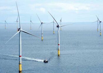 Ørsted, JWD and Eurus team up to develop offshore wind farms in Japan