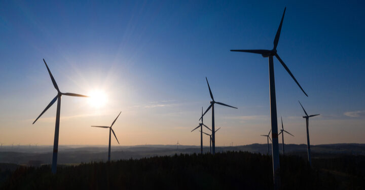 Irish wind farm granted €100m financing from EIB and Bank of Ireland