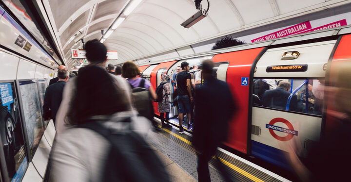 Mayor of London warns: “Tube could become unbearably hot for over a month every year”