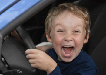 Kids scream for EVs!