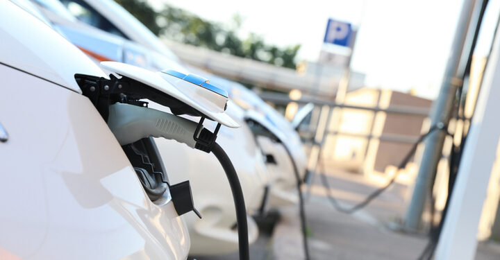 Online searches for EVs skyrocket by 1,300% as pumps run dry