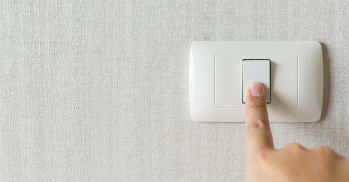 Government slammed for sending letter to millions of homes advising energy switching