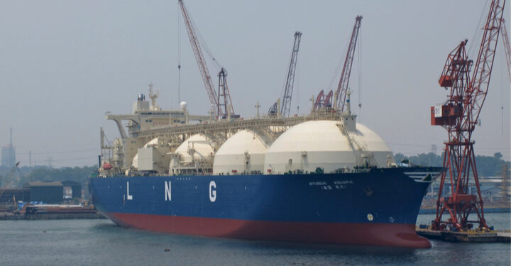 EU blocks Hyundai and Daewoo shipbuilding merger