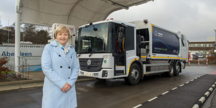 Hydrogen makes Scottish streets cleaner and greener!