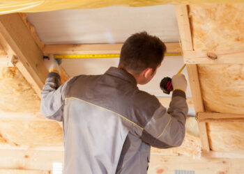 Homes to cut their energy bills through government energy efficiency boost