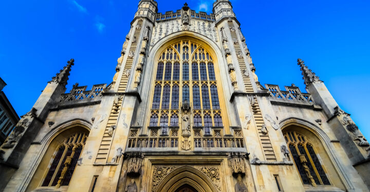 Solar panels ‘could unlock lower energy bills for historic buildings’