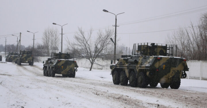 Ukrainian oil and gas facilities hit by Russian missiles