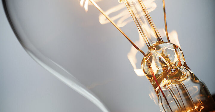 Price cap comes undone: Energy bills to increase by £693 from April
