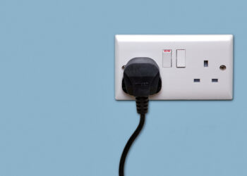 ‘Vampire appliances’ could add £290 to energy bills
