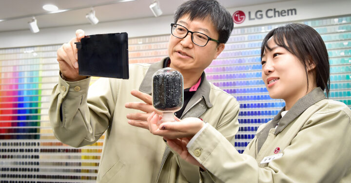 LG Chem develops flame-retardant plastic for electric vehicles
