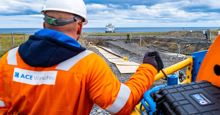 First subsea cables laid to connect Shetland to UK energy grid