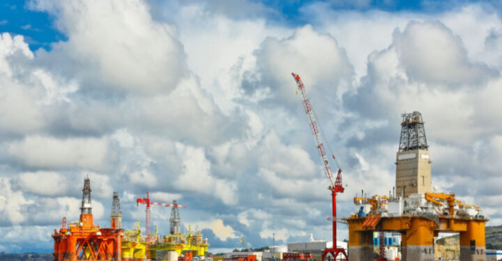 Norwegian Government steps in to end oil and gas strike