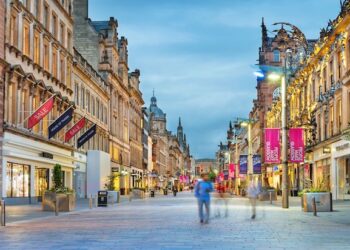 Hubbub and OVO launch search for Glasgow street for energy efficiency trial