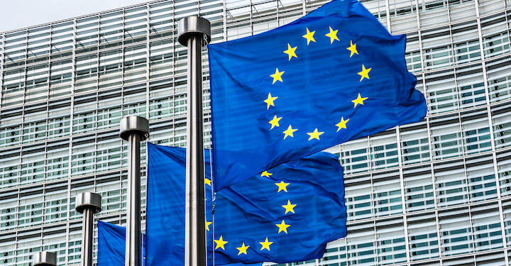 EU approves €1.5bn Romanian scheme to compensate energy-intensive firms