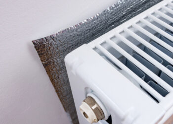Britons advised to put foil behind radiators to save energy