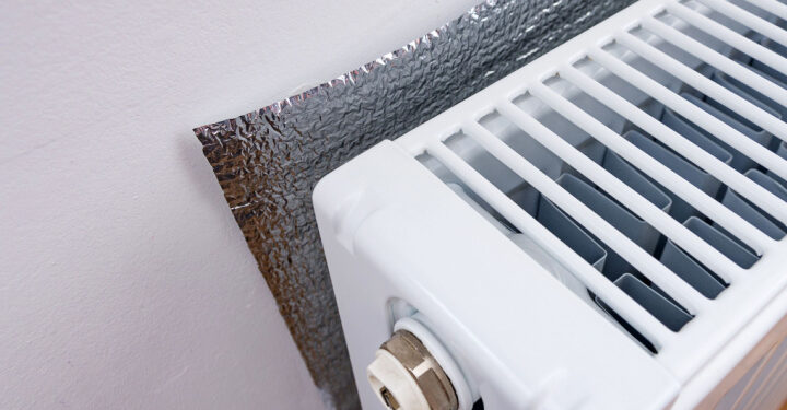 Britons advised to put foil behind radiators to save energy
