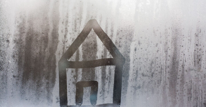 UK could be hit by ‘epidemic-levels’ of fuel poverty, warn experts