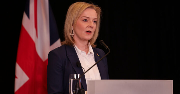 Liz Truss predicted to reveal £130bn bailout for energy bills