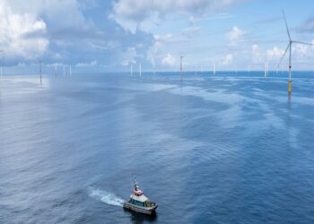 France’s first commercial-scale offshore wind farm enters full operation
